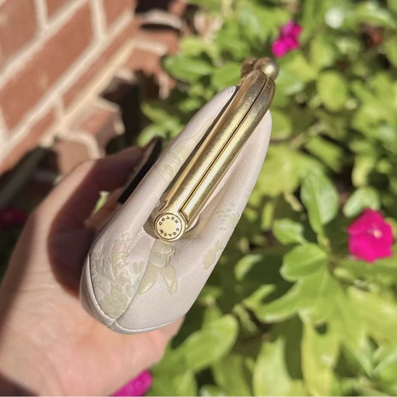 Disney X Coach Kisslock Frame Pouch With Disney Motif 69186 - Picture 6 of 10